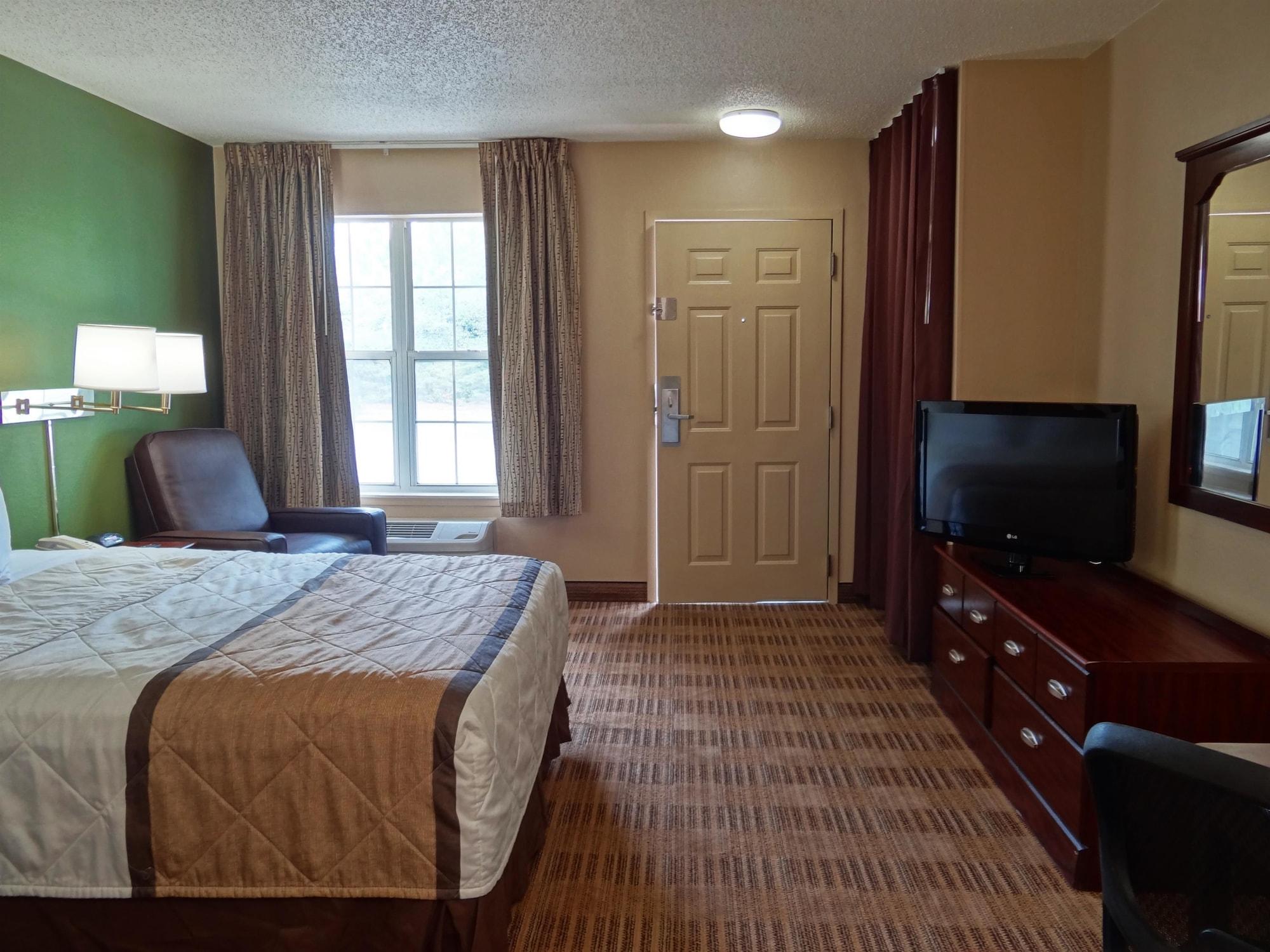 Extended Stay America Select Suites - Columbia - Ft Jackson Екстериор снимка